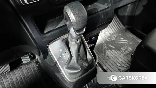 Hyundai Staria id 4505806 из Кореи 29