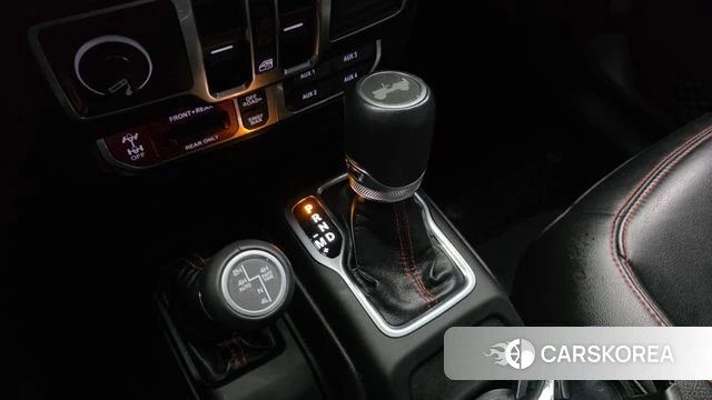 Jeep Wrangler (JL) id 3842512 из Кореи 19