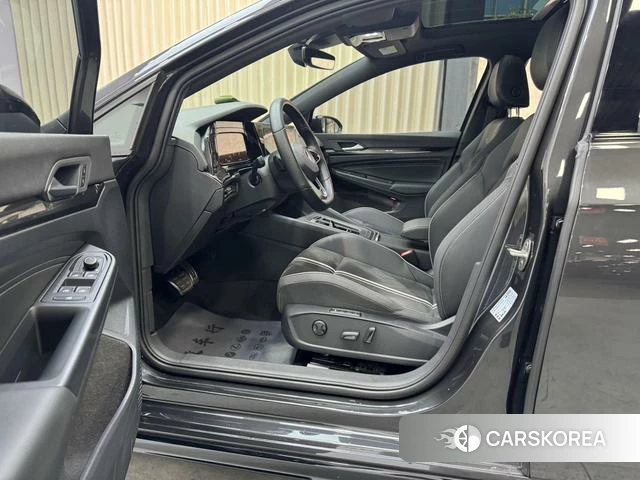Volkswagen Golf id 4240049 из Китая 29