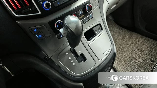 Hyundai The New Grand Starex id 3917465 из Кореи 19