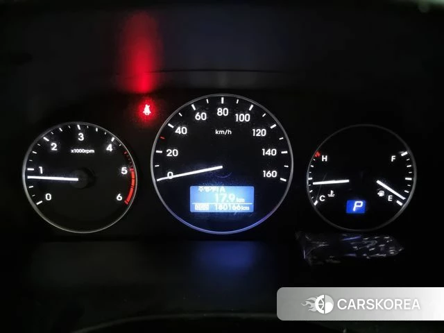 Hyundai The New Grand Starex id 4581601 из Кореи 16