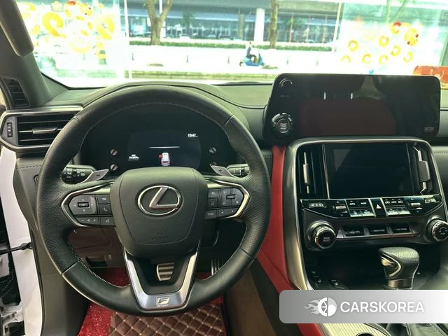 Lexus LX id 4274430 из Китая 10