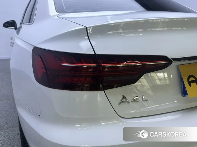 Audi A4L id 4273030 из Китая 19