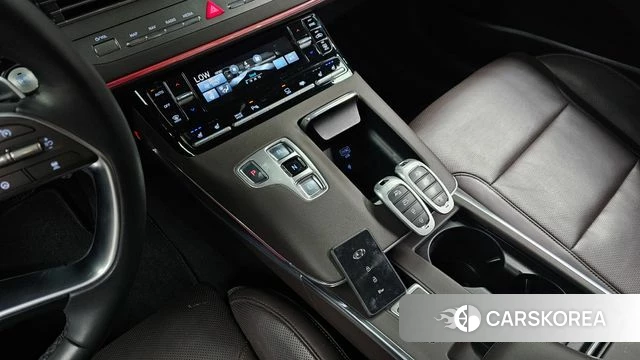 Hyundai The New Grandeur IG Hybrid id 4187412 из Кореи 29