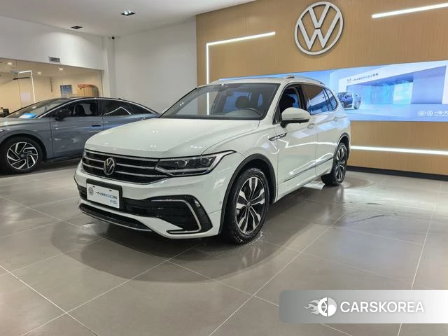 Volkswagen Tiguan L id 4271608 из Китая 9