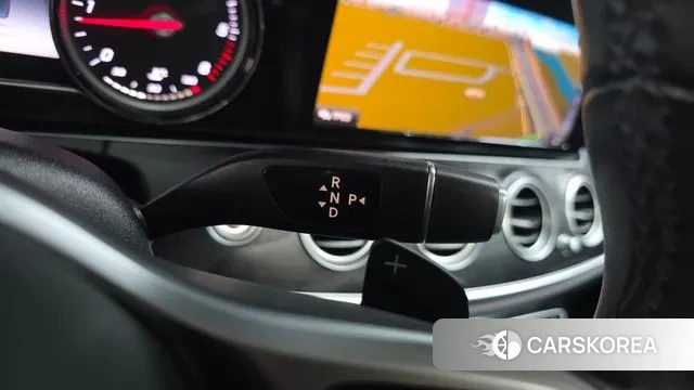 Mercedes-Benz E-Class W213 id 3748168 из Кореи 19