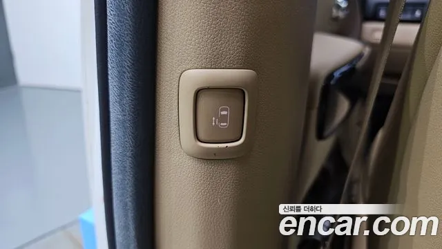 Kia All New Carnival id 2791644 из Кореи 19