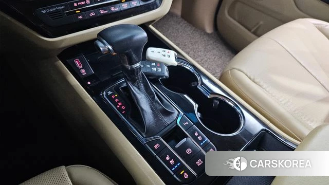 Kia The New Carnival id 4447833 из Кореи 19