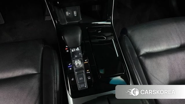 Kia K7 Premier Hybrid id 3942231 из Кореи 19