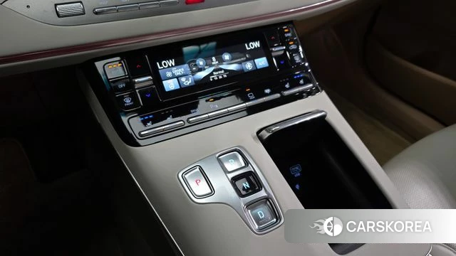 Hyundai The New Grandeur IG Hybrid id 4304424 из Кореи 30