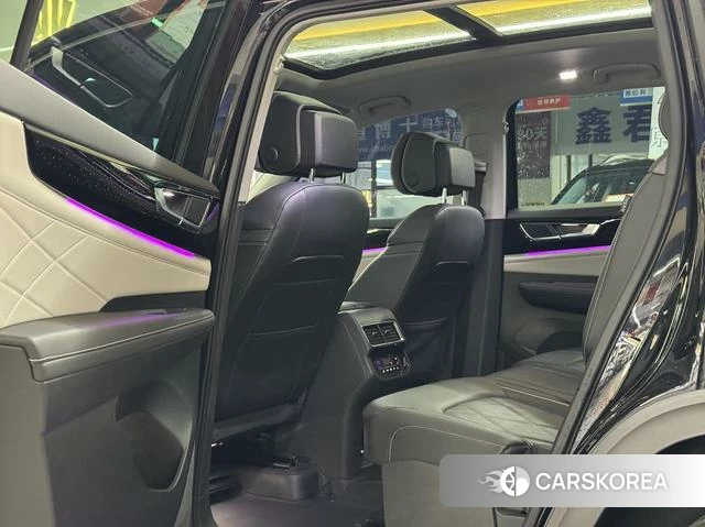 Volkswagen Tourang id 4348322 из Китая 11