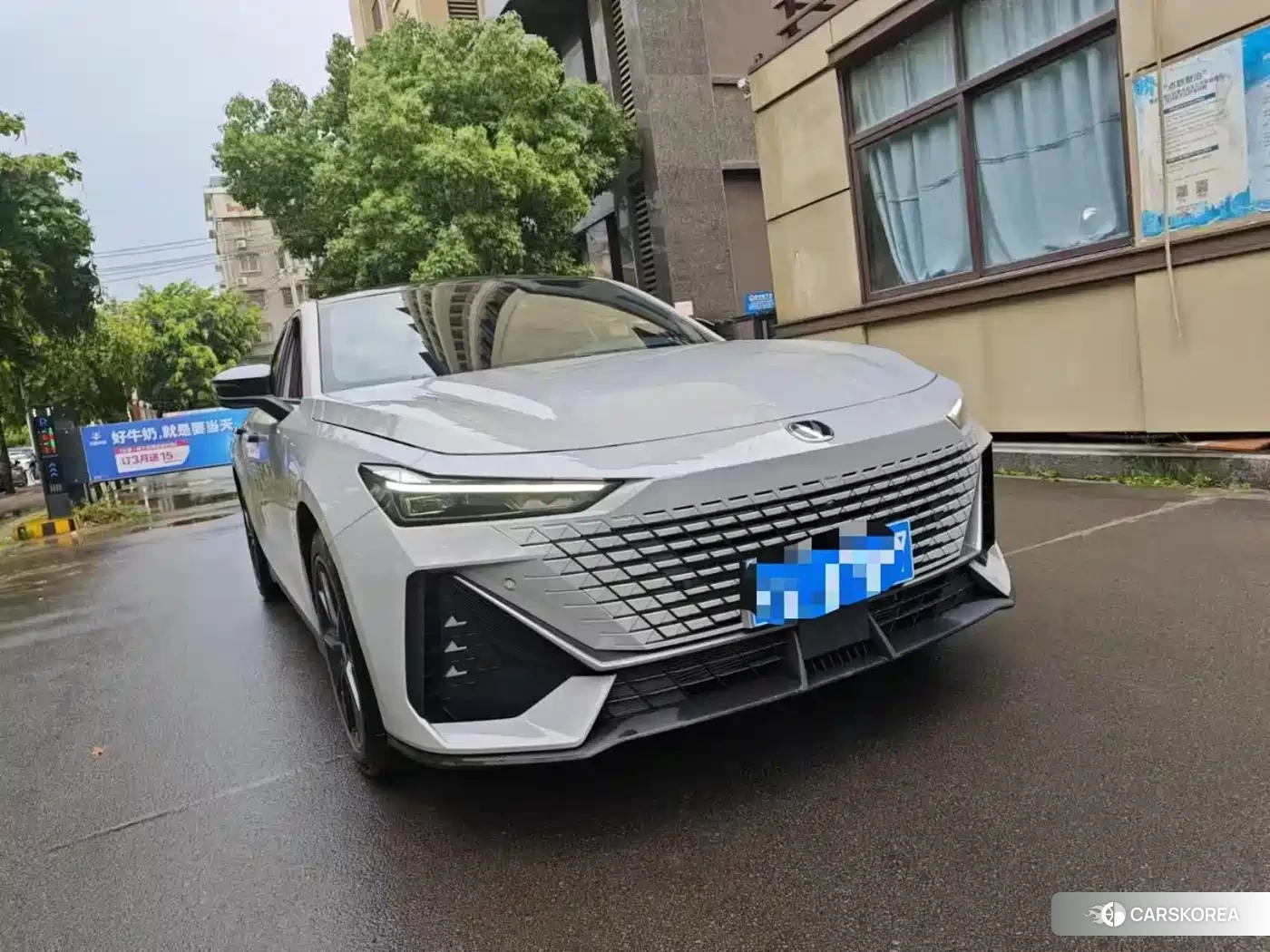 Chang'an Changan UNI-V id 4565261 из Китая 15
