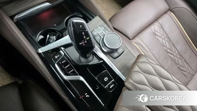 BMW 5 Series (G30) id 3597949 из Кореи 19