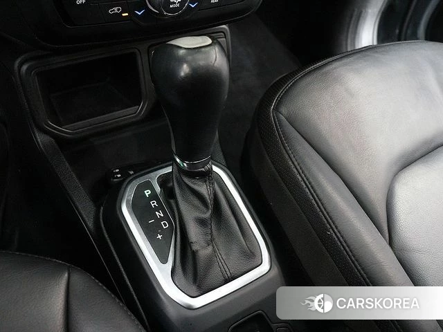 Jeep Renegade id 3808302 из Кореи 19