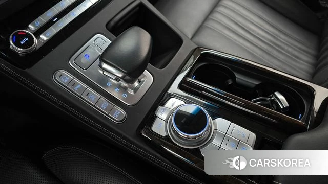 Genesis G90 id 4849912 из Кореи 32