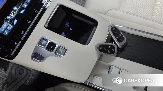 Hyundai The New Grandeur IG Hybrid id 3570673 из Кореи 19