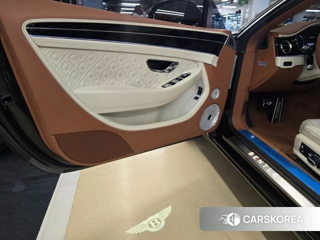 Bentley Continental GT 3rd Generation id 4230407 из Кореи 19