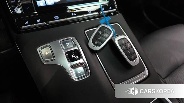 Hyundai The New Grandeur IG Hybrid id 4382625 из Кореи 19