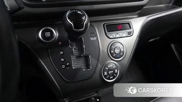 Kia The New Kia Ray id 3360141 из Кореи 19