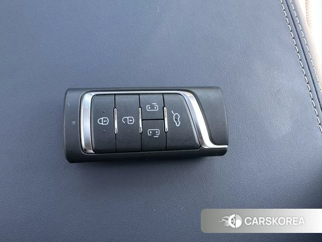 GAC Trumpchi Trumpchi M8 id 3869768 из Китая 25