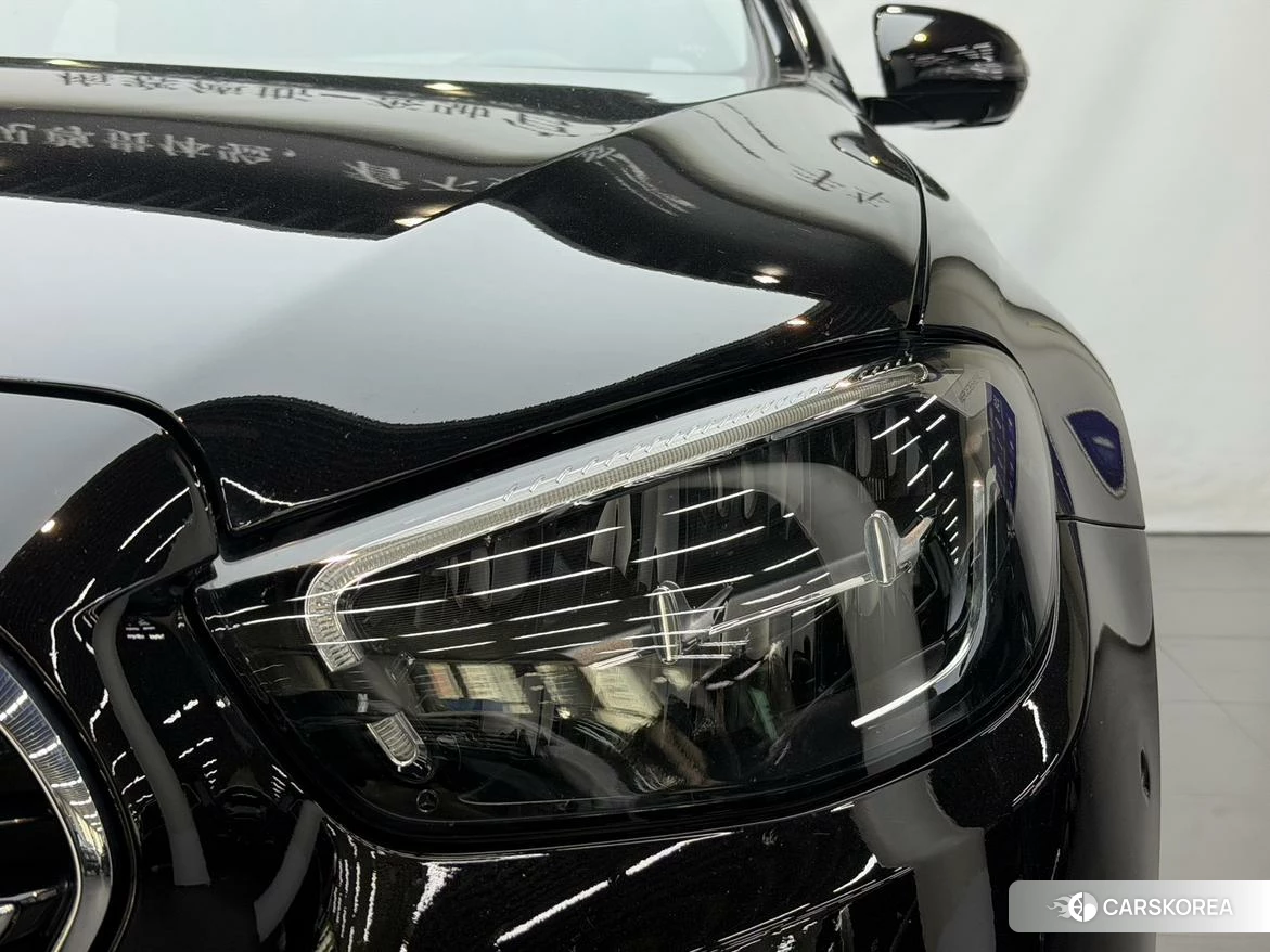 Mercedes-Benz E-class id 4426813 из Китая 16