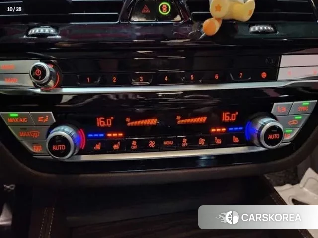 BMW 5 Series (G30) id 3371523 из Кореи 12