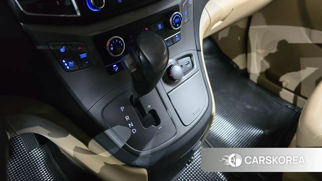 Hyundai The New Grand Starex id 3807882 из Кореи 19