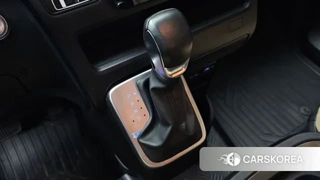 Hyundai Staria id 2979853 из Кореи 19