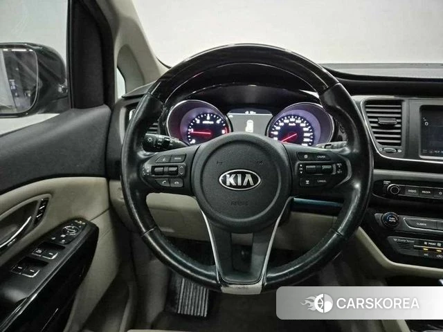 Kia The New Carnival id 4760454 из Кореи 18