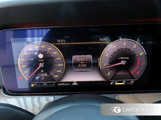 Mercedes-Benz E-Class W213 id 3807743 из Кореи 19