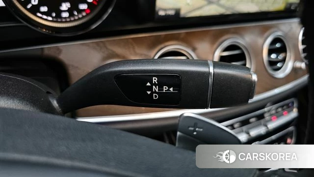 Mercedes-Benz E-Class W213 id 3942965 из Кореи 19