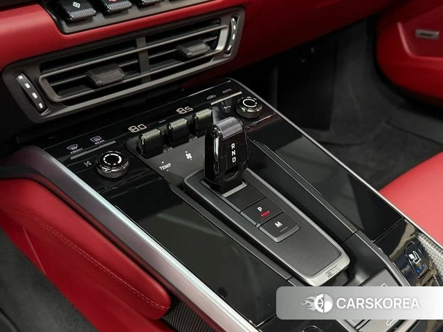 Porsche 911(992) id 4594994 из Кореи 19