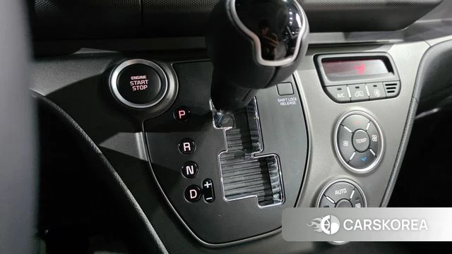 Kia The New Kia Ray id 4494145 из Кореи 31