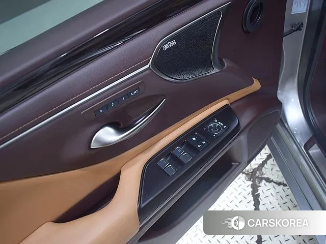 Lexus ES300h 7th generation id 3017345 из Кореи 19