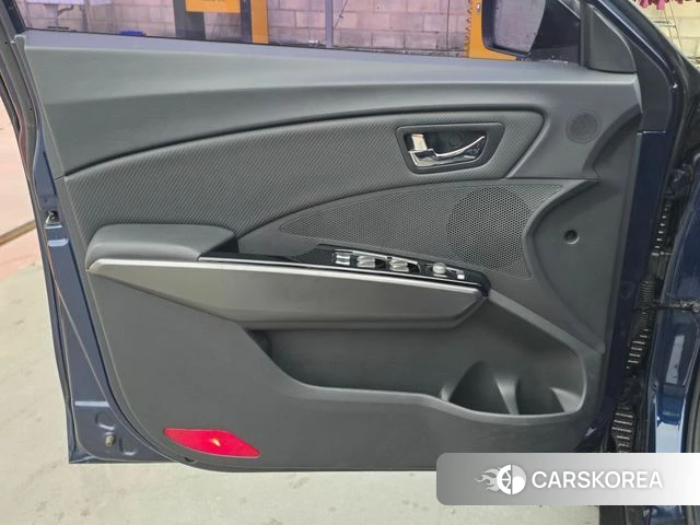Ssangyong Tivoli Air id 4356885 из Кореи 19