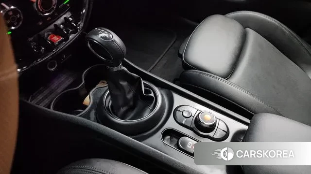 Mini Cooper Clubman id 3631899 из Кореи 19