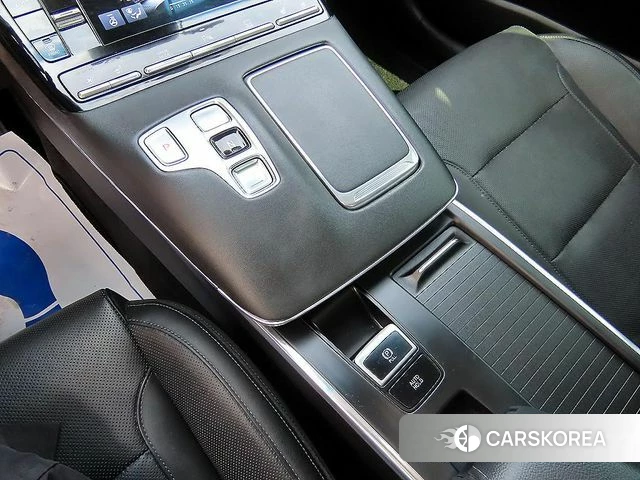 Hyundai The New Grandeur IG id 3832910 из Кореи 19