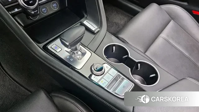 Genesis The New G70 id 3752031 из Кореи 19