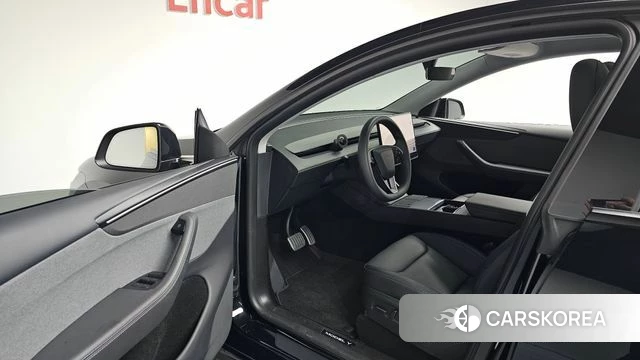 Tesla Model Y id 4778027 из Кореи 33