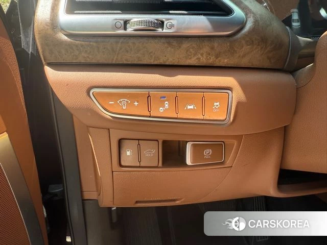 Genesis G90 id 4019922 из Кореи 12
