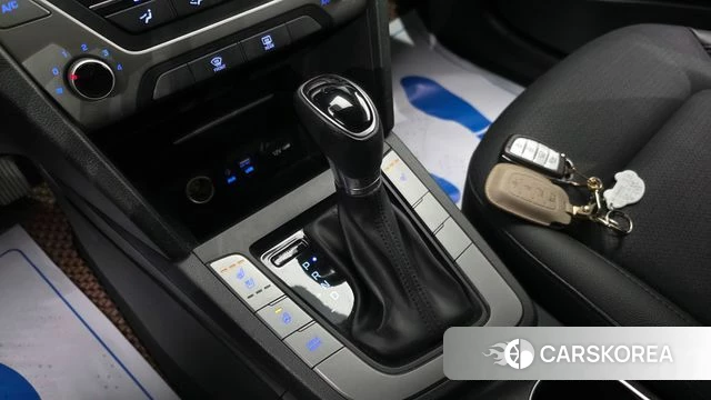 Hyundai Avante AD id 4246142 из Кореи 19