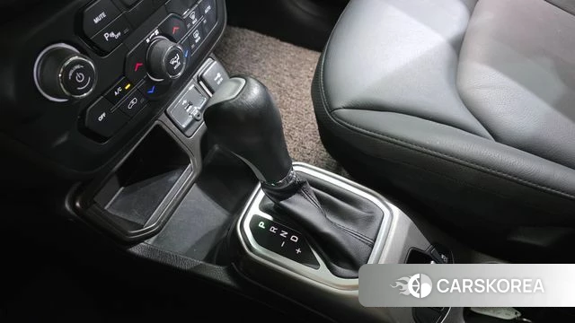 Jeep Renegade id 4740870 из Кореи 19