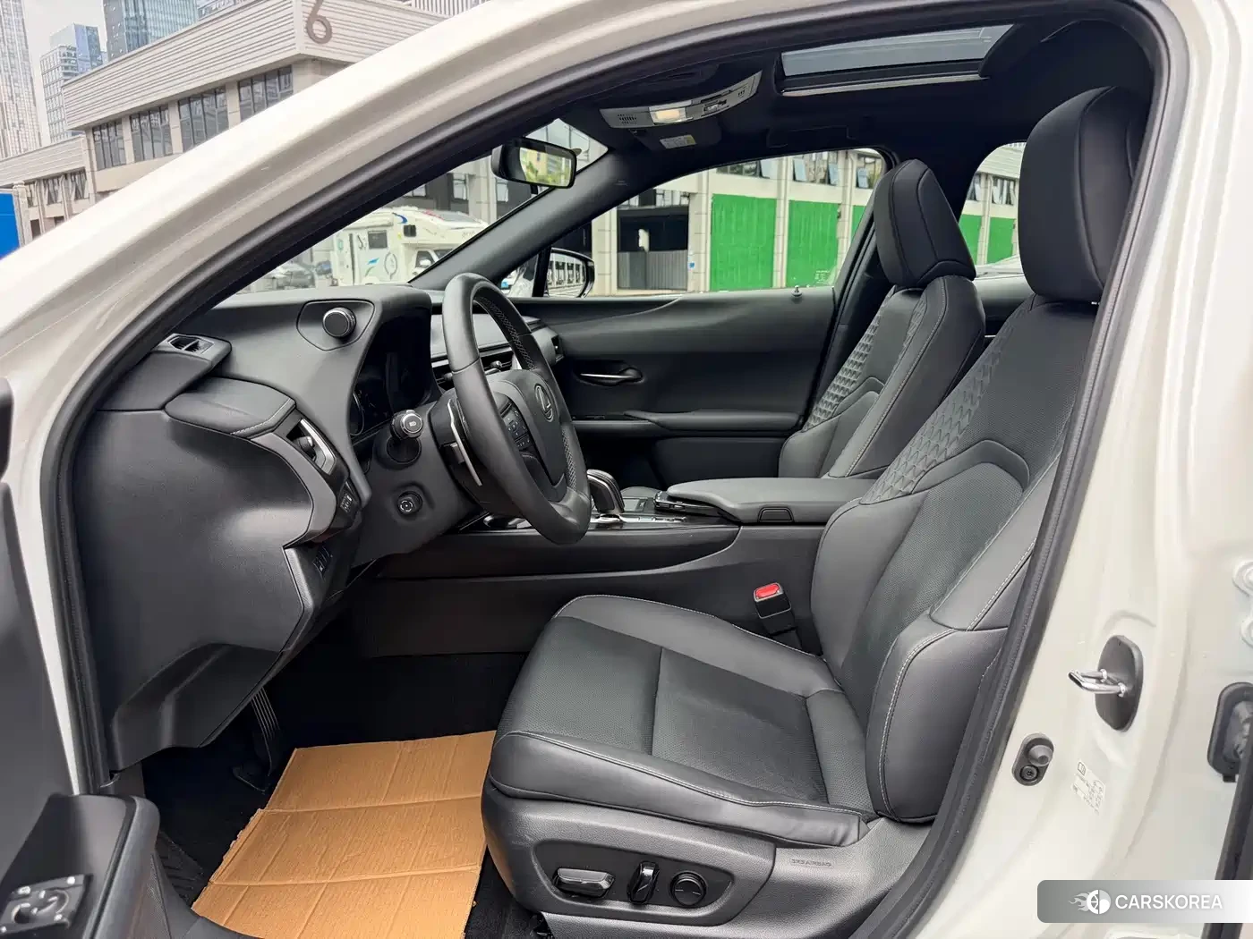 Lexus UX id 4601077 из Китая 12
