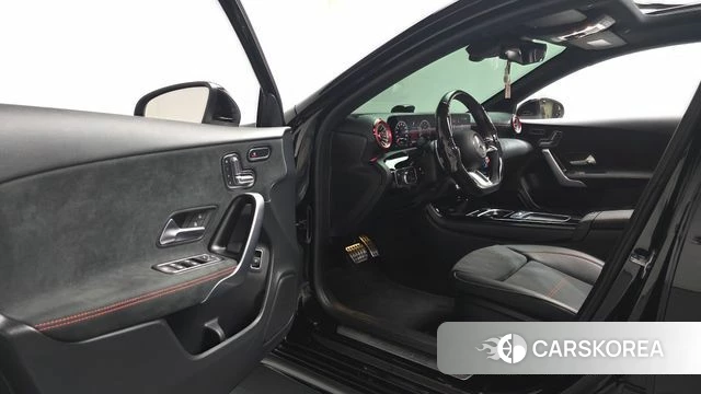 Mercedes-Benz A-Class W177 id 4834477 из Кореи 33