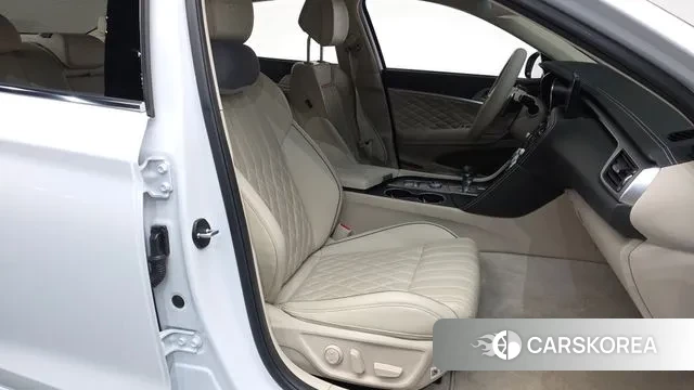 Genesis The New G70 id 3432202 из Кореи 19