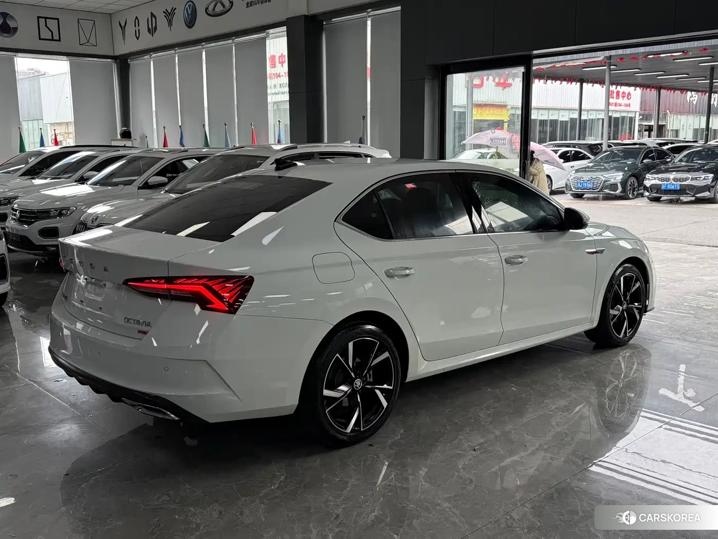 Skoda Octavia id 4669386 из Китая 14