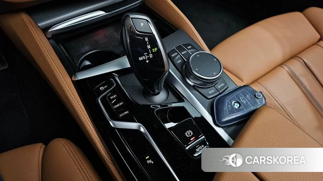 BMW 5 Series (G30) id 4415174 из Кореи 35