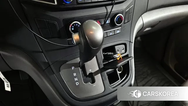 Hyundai The New Grand Starex id 3417162 из Кореи 19