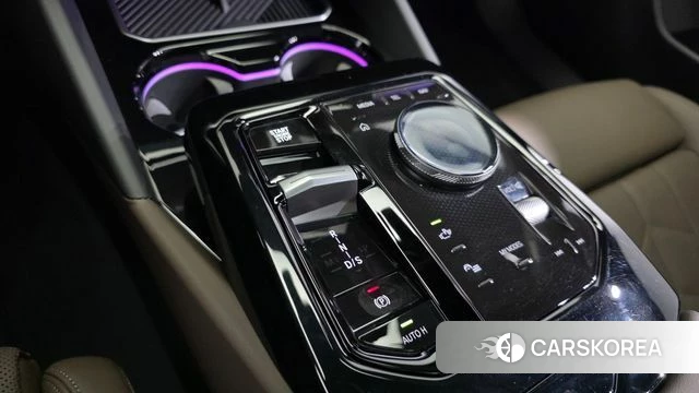 BMW 5 Series (G60) id 4607294 из Кореи 33