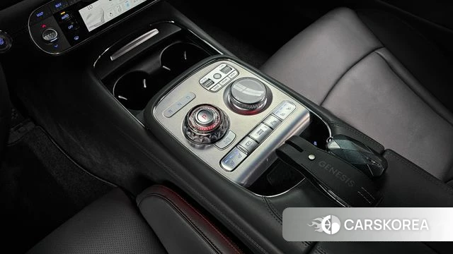 Genesis G90 (RS4) id 4879901 из Кореи 33